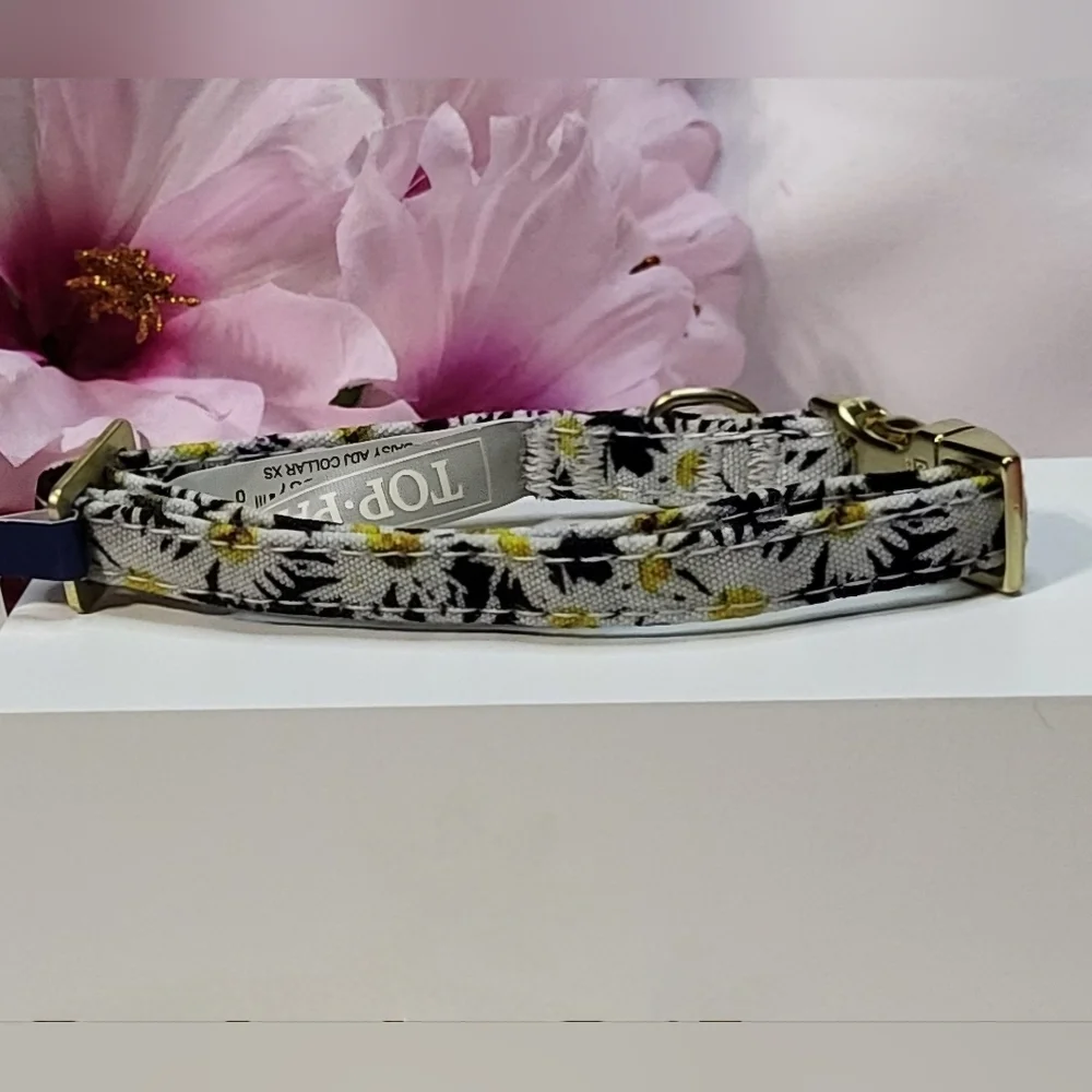 Top Paw NWT Daisy Floral Print Adjustable Nylon Dog Collar Size XS 🐈